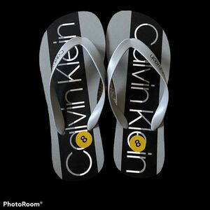 Calvin Klein Flip Flops Men Size 8 Black Gray Monogram Logo NEW Beach Swim Pool